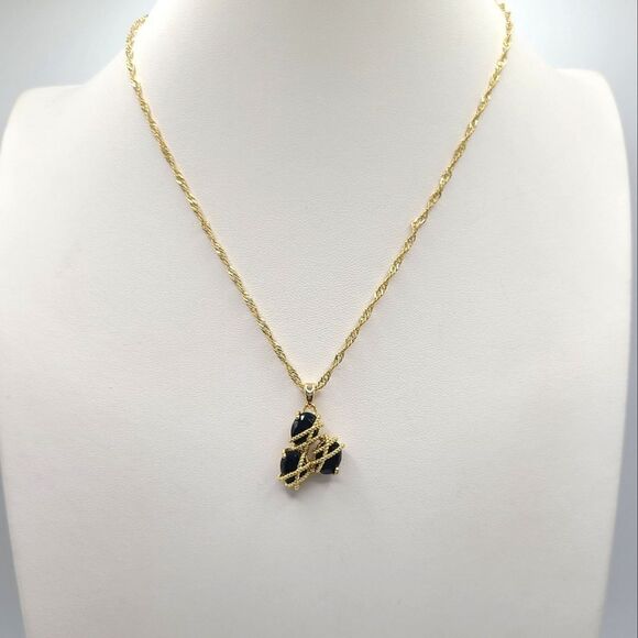 Charter Club necklace, Black stones, and goldtone hardware and chain - Picture 2 of 6